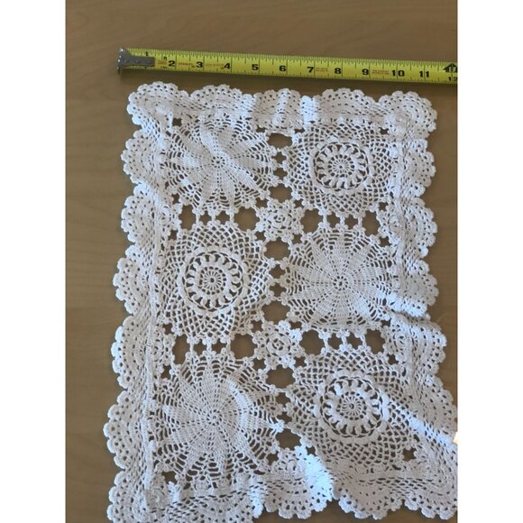 LOT of 6 VTG  Handmade crochet doilies. - Picture 14 of 16
